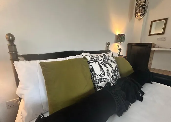 Thea Cottage